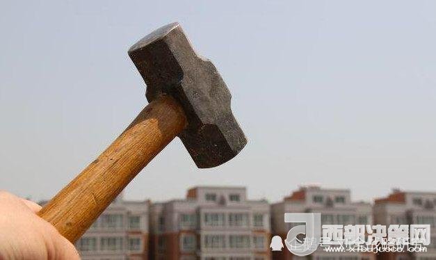 房地產(chǎn)專家劉全！高房?jī)r(jià)傷害了多少人？